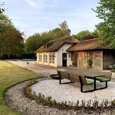 Mastbos Estate Carriage House 公寓 布雷达