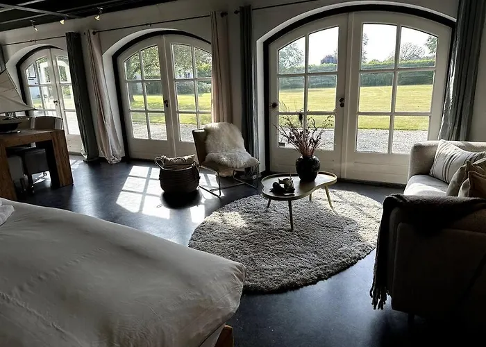 Mastbos Estate Carriage House * Bréda