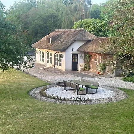 Lejlighed Mastbos Estate Carriage House *